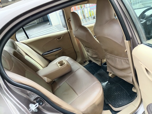 Honda Amaze S i-Dtech Second-hand 2013 Honda Amaze S i-Dtech for sale in Hyderabad-14