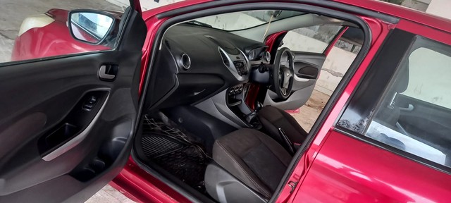 Second-hand 2016 Ford Figo 1.5D Titanium MT for sale in Kota-4