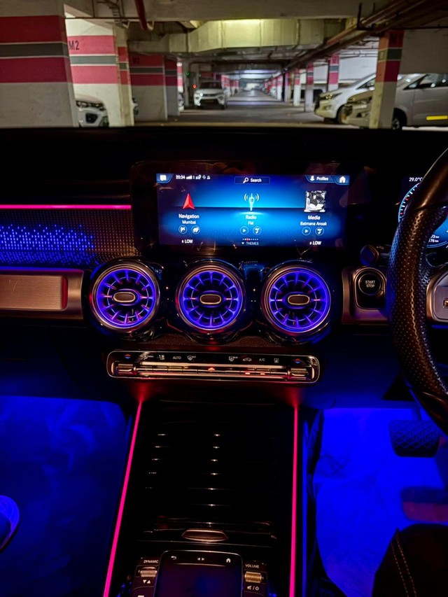 Second-hand 2023 Mercedes-Benz EQB 300 4Matic for sale in Mumbai-10