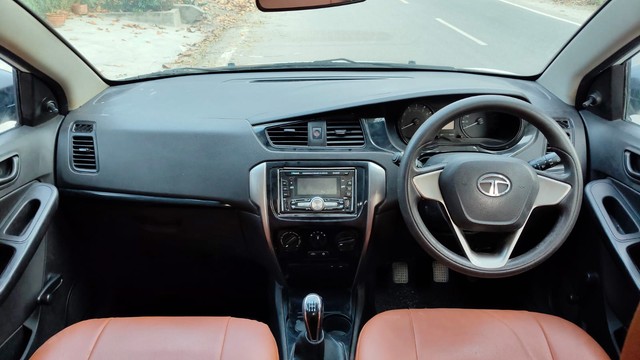 Tata Bolt Revotron XE Second-hand 2016 Tata Bolt Revotron XE for sale in Ludhiana-9