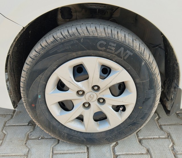 Second-hand 2018 Hyundai i20 1.2 Magna Executive for sale in Faridabad-8