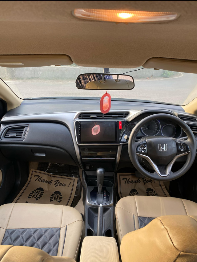 Second-hand 2015 Honda City i VTEC CVT VX for sale in New Delhi-6