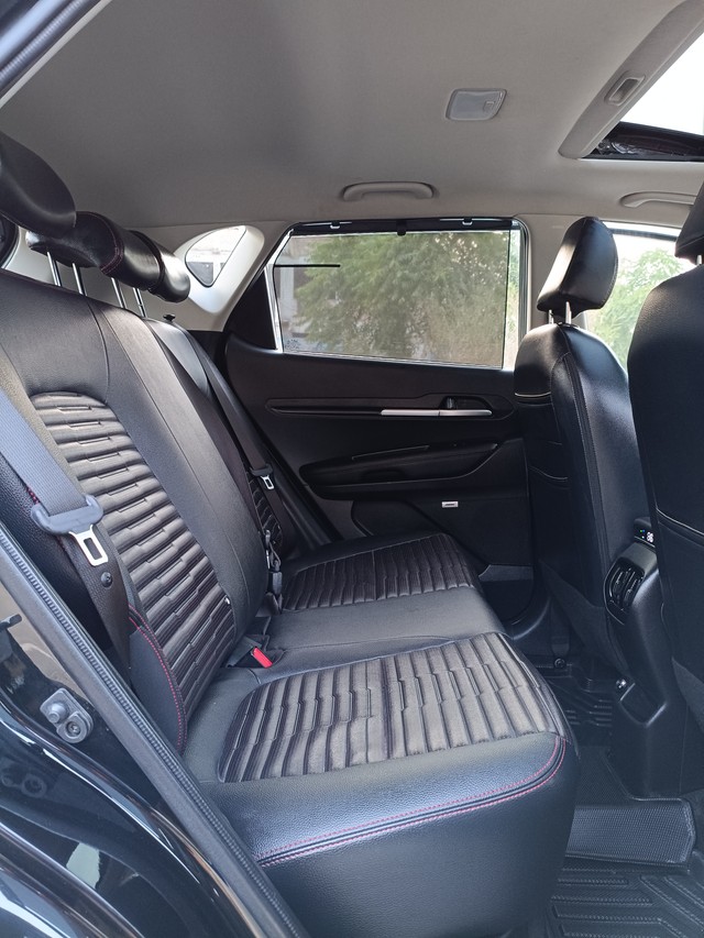 Second-hand 2023 Kia Sonet GTX Plus Turbo DCT for sale in New Delhi-12