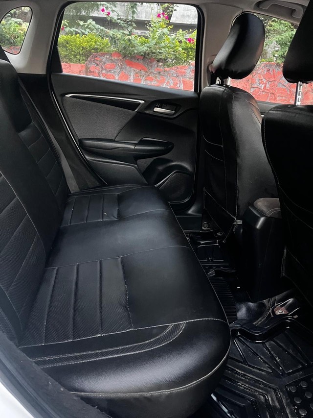 Second-hand 2017 Honda WR-V i-VTEC VX for sale in Ajmer-7