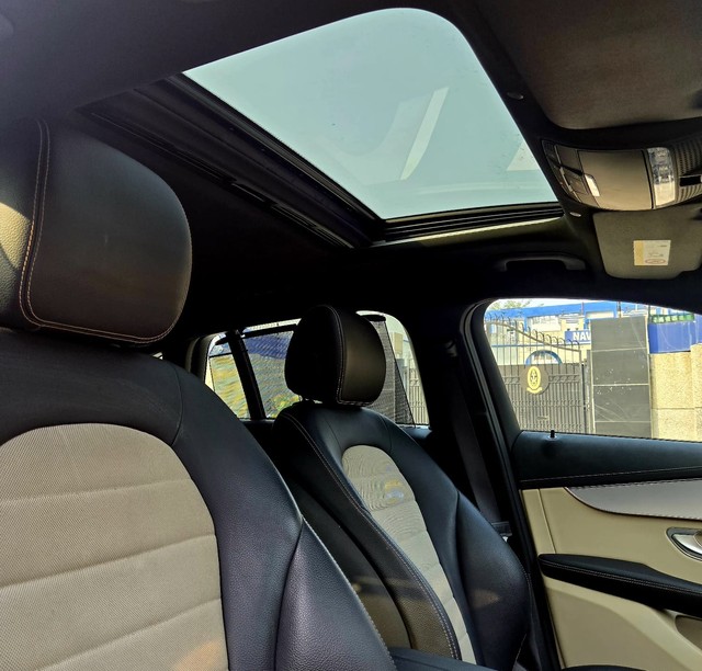 Second-hand 2023 Mercedes-Benz EQC 400 4MATIC for sale in New Delhi-9