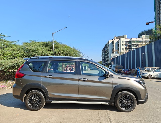 Second-hand 2021 Maruti XL6 Alpha AT for sale in Mumbai-1