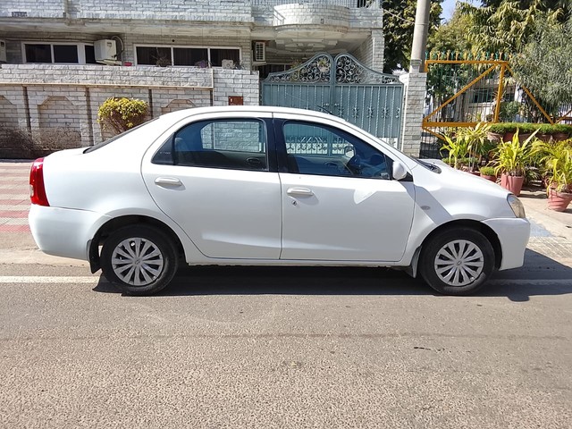 Second-hand 2011 Toyota Etios G for sale in Ludhiana-1