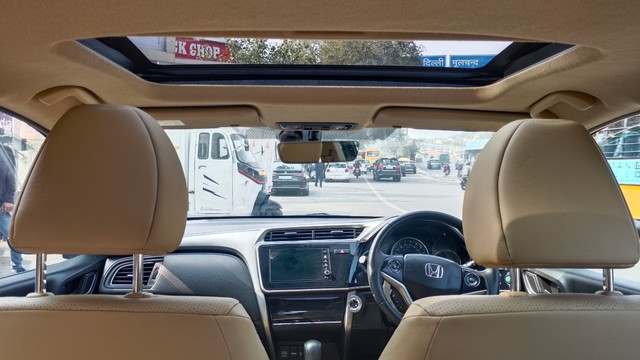 Second-hand 2019 Honda City i-VTEC CVT ZX for sale in New Delhi-10