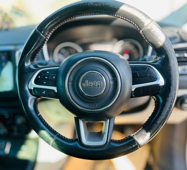 Second-hand 2017 Jeep Compass 2.0 Limited for sale in Pune-14