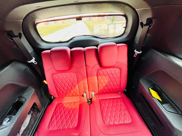 Second-hand 2023 Tata Safari XZA Plus (O) 6 Str Red Dark Edition AT for sale in Noida-19