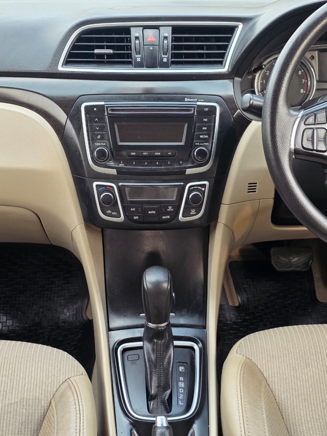 Second-hand 2015 Maruti Suzuki Ciaz AT ZXi for sale in Bangalore-10