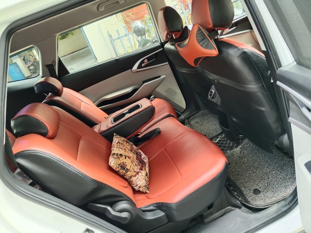 Second-hand 2022 Kia Carens Prestige Plus Diesel BSVI for sale in Hyderabad-14