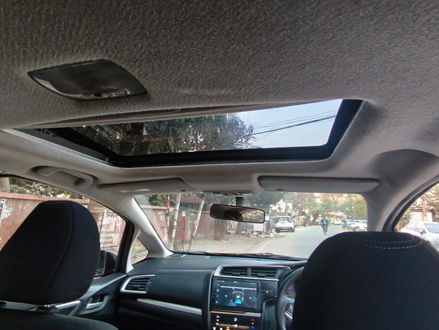 Honda WR-V i-VTEC VX Second-hand 2018 Honda WR-V i-VTEC VX for sale in Samastipur-4