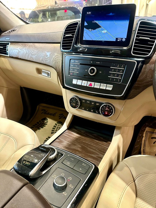 Second-hand 2018 Mercedes-Benz GLS 350d 4MATIC for sale in New Delhi-5