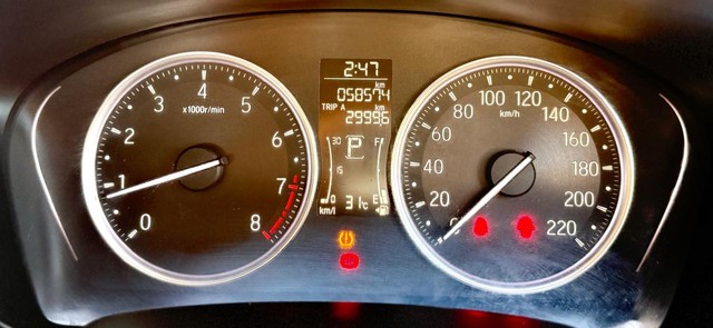 Second-hand 2021 Honda City V CVT for sale in Surat-15