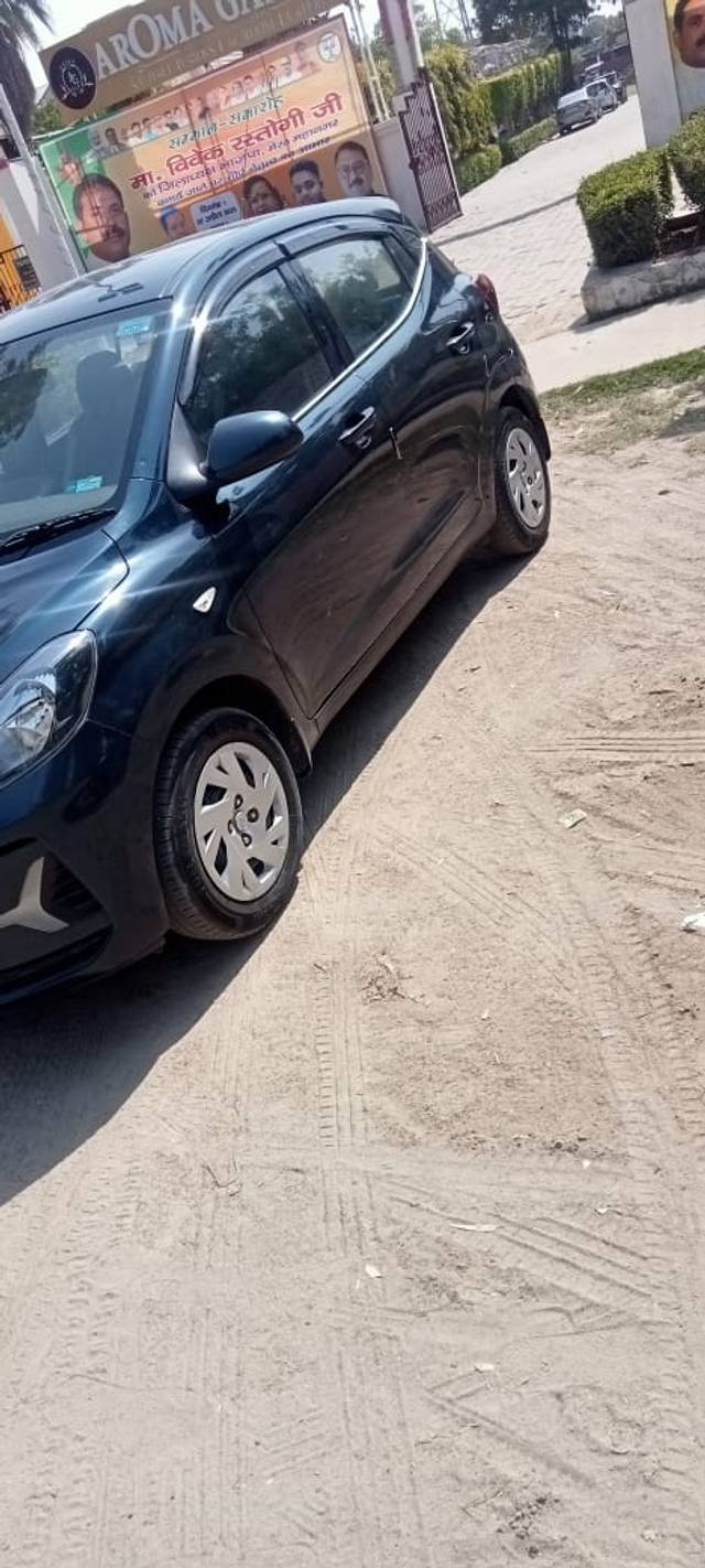 https://images10.gaadi.com/usedcar_image/AP3A.240905.015.A2/original/9c466d93-0bc8-4cb9-a426-48149f07f100.jpg?imwidth=6401