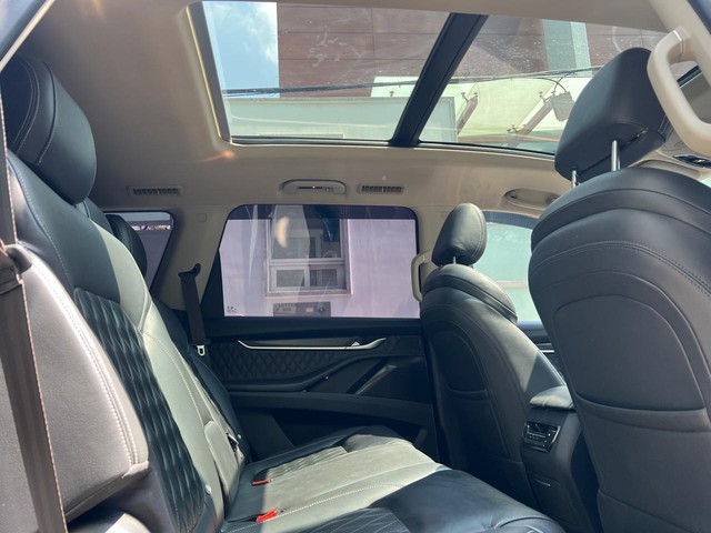 Second-hand 2024 MG Gloster Black Storm 4x4 7Str for sale in Chennai-10