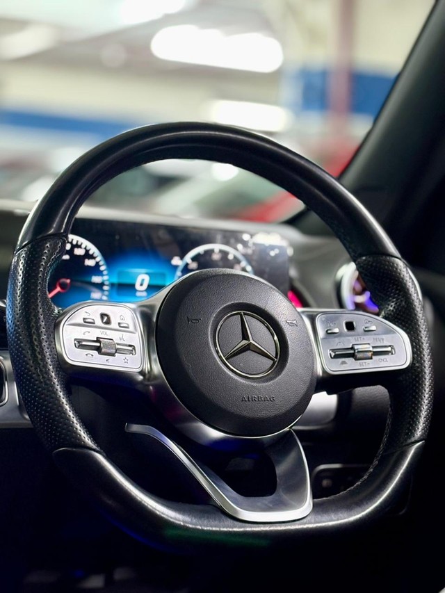 Second-hand 2023 Mercedes-Benz EQB 300 4Matic for sale in Mumbai-13