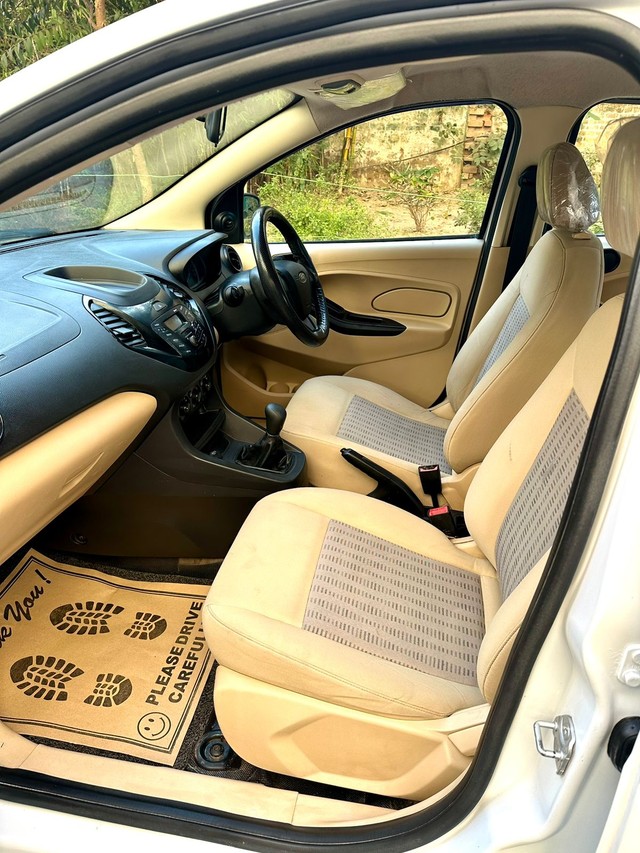 Second-hand 2017 Ford Aspire 1.5 TDCi Titanium for sale in New Delhi-3