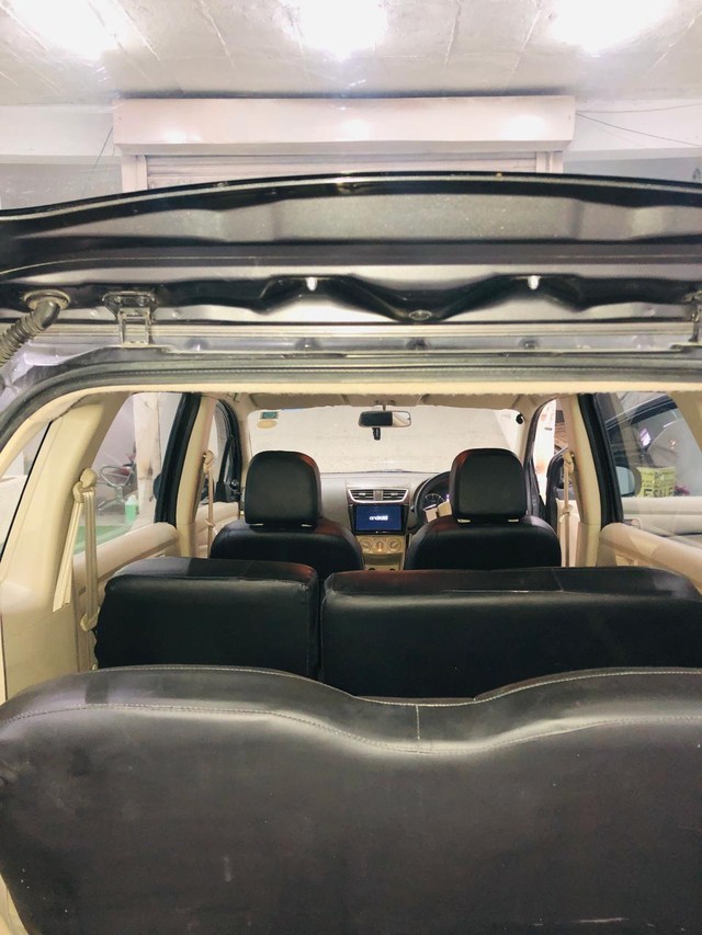 Maruti Suzuki Ertiga SHVS LDI Second-hand 2016 Maruti Suzuki Ertiga SHVS LDI for sale in New Delhi-6