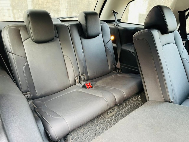 Second-hand 2017 Tata Hexa XTA for sale in Mumbai-16