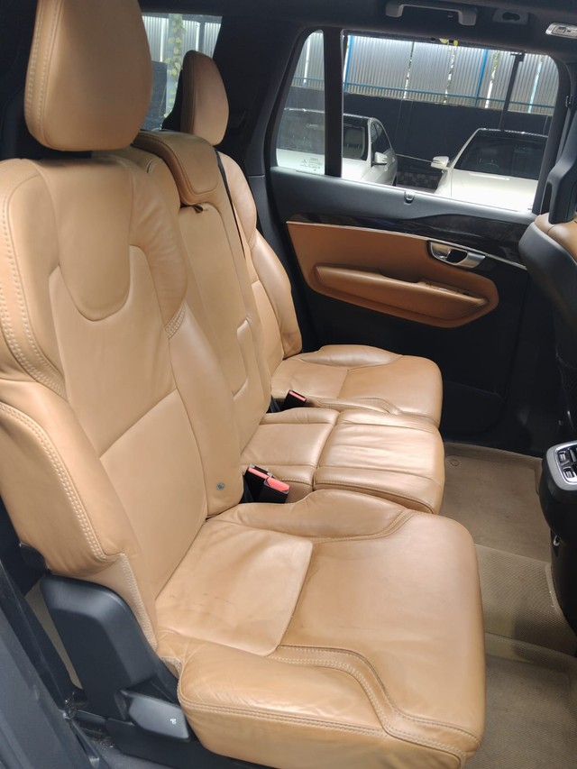 Second-hand 2017 Volvo XC90 D5 R-Design for sale in Chennai-7