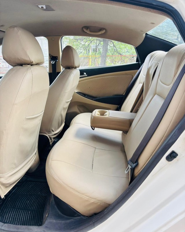 Second-hand 2016 Hyundai Verna 1.4 VTVT for sale in Noida-11