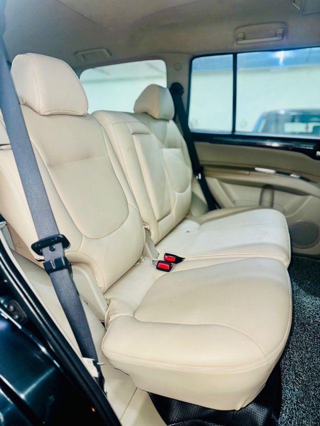 Mitsubishi Pajero Sport 4X2 AT Second-hand 2015 Mitsubishi Pajero Sport 4X2 AT for sale in Mumbai-9