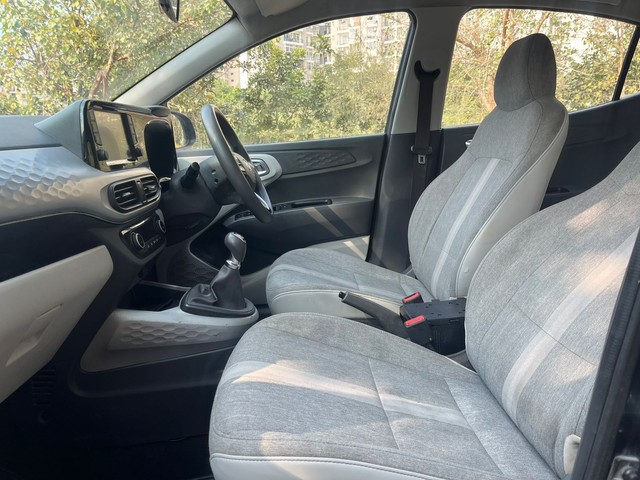 Second-hand 2021 Hyundai Grand i10 Nios Sportz CNG for sale in Noida-11