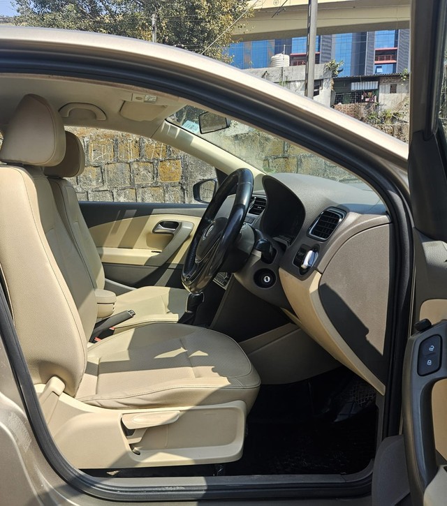 Second-hand 2015 Volkswagen Vento 1.2 TSI Highline AT for sale in Pune-7