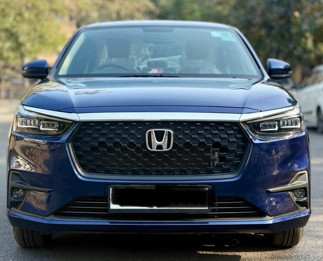 Honda Amaze VX Second-hand 2025 Honda Amaze VX for sale in New Delhi-4