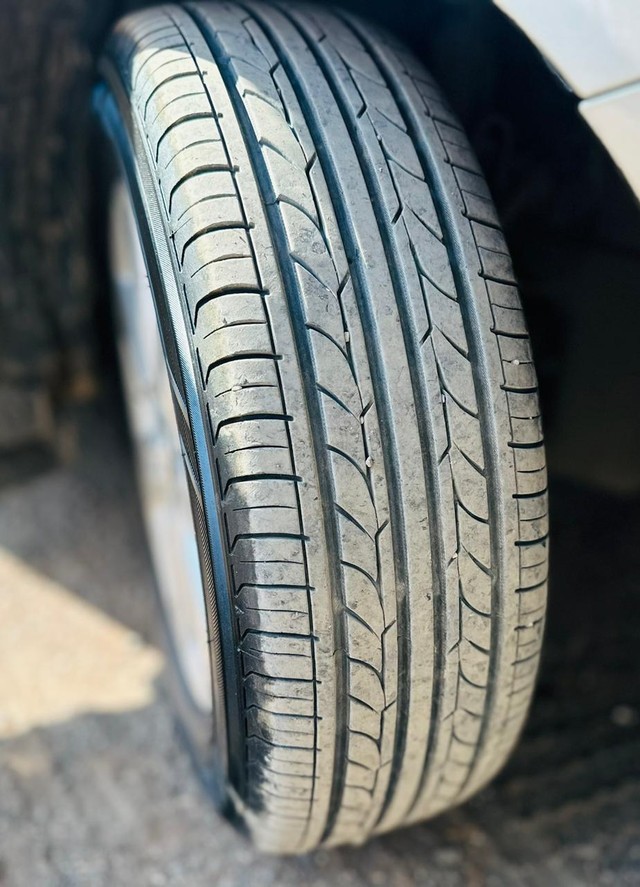 Toyota Corolla Altis Diesel D4DG Second-hand 2012 Toyota Corolla Altis Diesel D4DG for sale in Pune-8