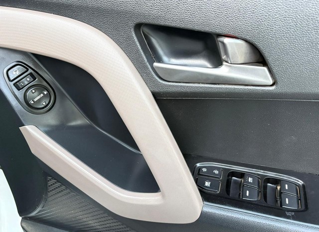 Second-hand 2016 Hyundai Creta 1.6 CRDi SX for sale in Ahmedabad-18