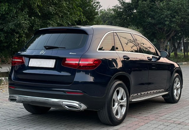 Second-hand 2018 Mercedes-Benz GLC 220d 4MATIC Sport for sale in New Delhi-13