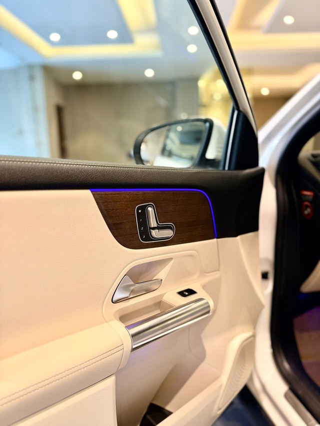 Second-hand 2022 Mercedes-Benz GLA 200 BSVI for sale in New Delhi-7