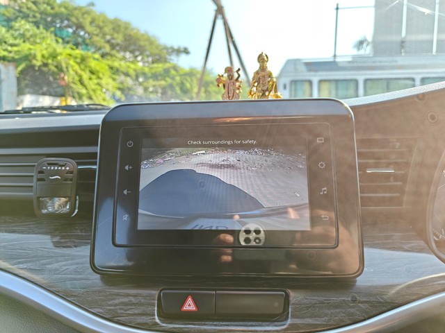 Second-hand 2021 Maruti XL6 Alpha AT for sale in Mumbai-8