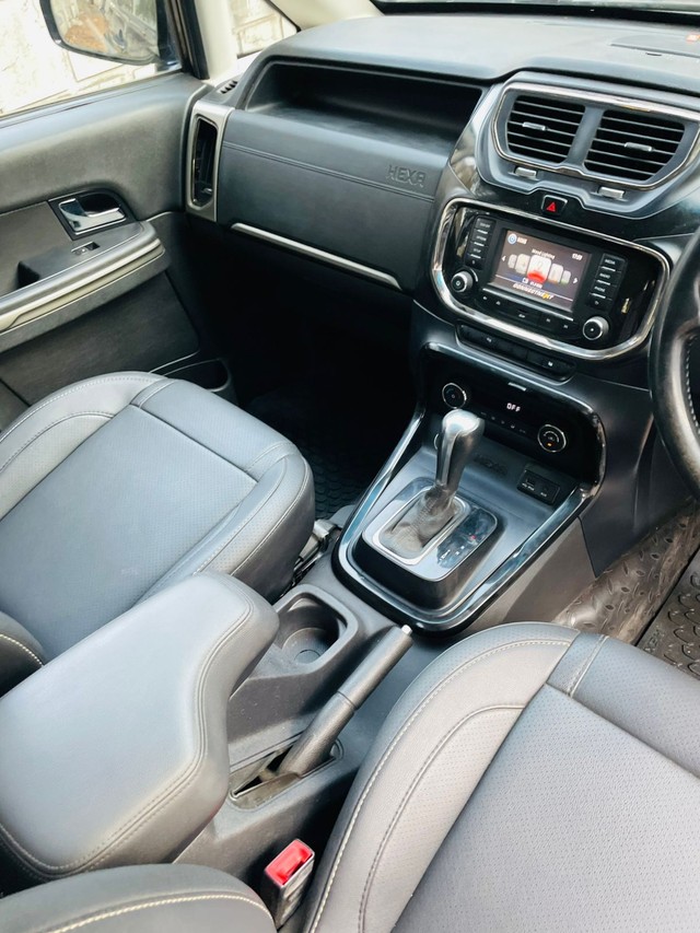 Second-hand 2017 Tata Hexa XTA for sale in Mumbai-19