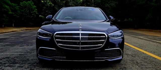 Mercedes-Benz S-Class S450 4मैटिक बीएस6 Second-hand 2022 Mercedes-Benz S-Class S450 4मैटिक बीएस6 for sale in New Delhi