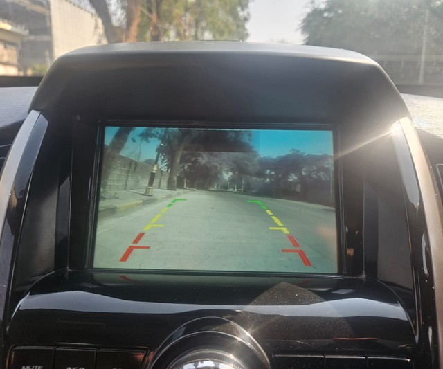 Second-hand 2018 Mahindra XUV500 W7 BSIV for sale in Pune-17