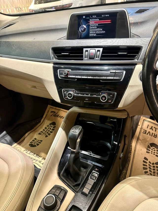 Second-hand 2017 BMW X5 xDrive 30d Design Pure Experience 5 Seater for sale in New Delhi-14