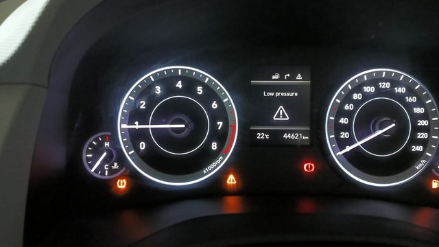 Second-hand 2020 Hyundai Creta SX BSVI for sale in New Delhi-5