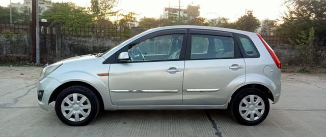 Second-hand 2013 Ford Figo Diesel ZXI for sale in Bhopal-2