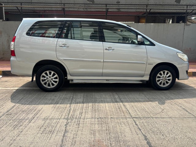 Second-hand 2013 Toyota Innova 2.5 VX (Diesel) 7 Seater BS IV for sale in Mumbai-1