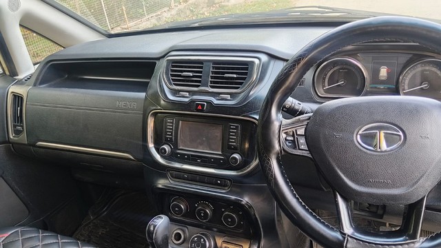 Second-hand 2017 Tata Hexa XM for sale in Kota-9