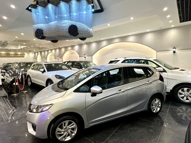 Honda Jazz 1.2 V AT i VTEC Second-hand 2017 Honda Jazz 1.2 V AT i VTEC for sale in New Delhi-10