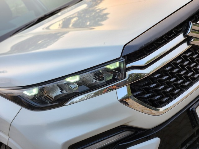 Second-hand 2024 Maruti Invicto Zeta Plus 7Str for sale in New Delhi-8