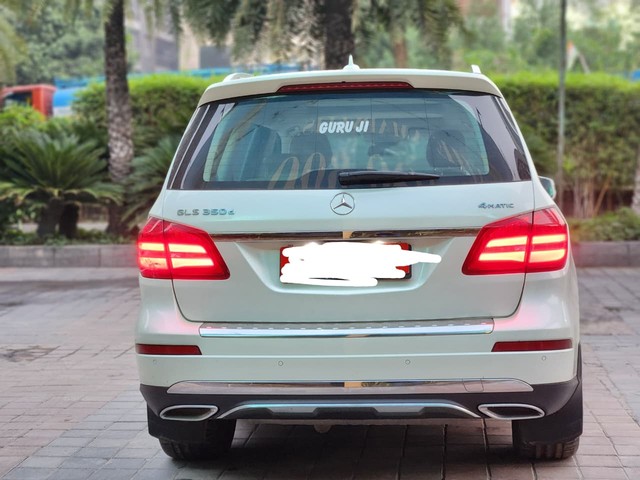 Second-hand 2019 Mercedes-Benz GLS 350d 4MATIC for sale in New Delhi-3