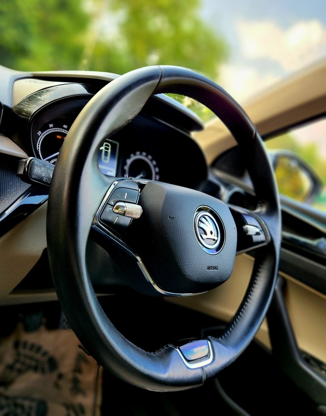 Second-hand 2023 Skoda Slavia 1.0 TSI Ambition BSVI for sale in New Delhi-22