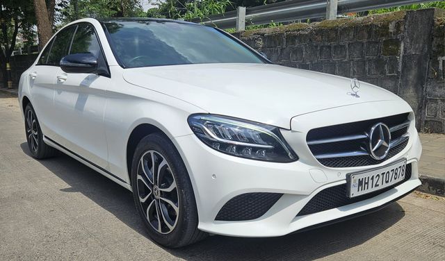 Mercedes-Benz C-Class Progressive C 220डी Second-hand 2021 Mercedes-Benz C-Class Progressive C 220डी for sale in Pune