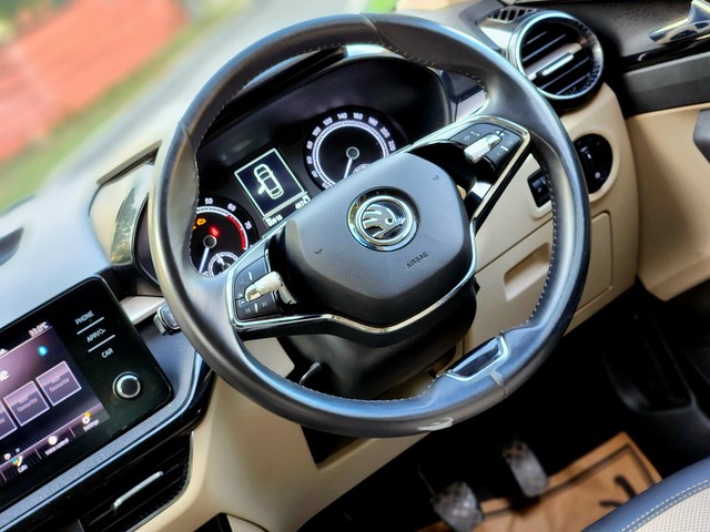 Second-hand 2023 Skoda Slavia 1.0 TSI Ambition BSVI for sale in New Delhi-17